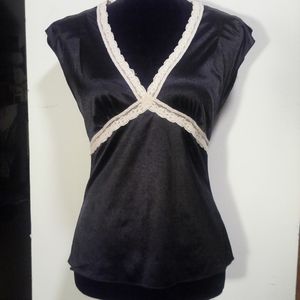 Shameless, Large, Black